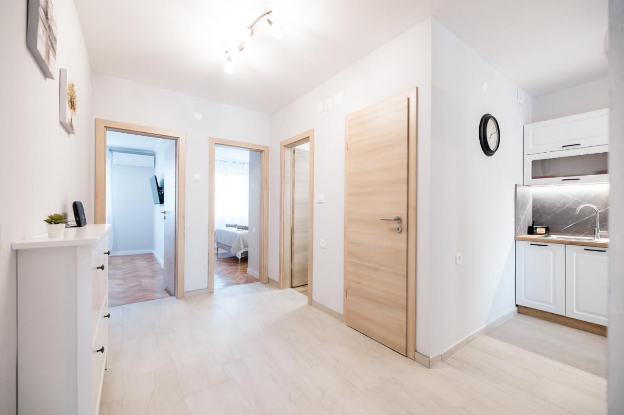 Bridge Comfort Apartment Zadar Exterior photo